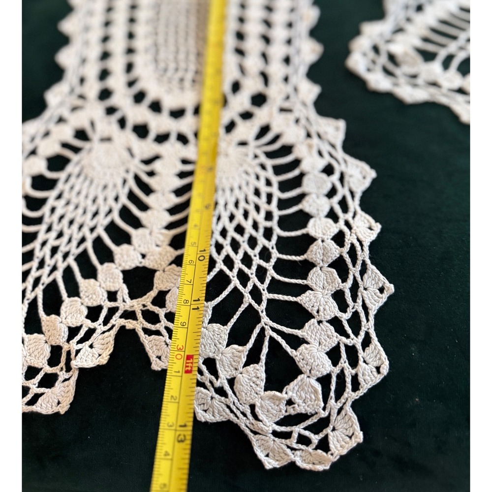 Vintage Hand Crocheted Pineapple Lace Antimacassar Set 4 Cotton Chair Doilies - Picture 3 of 6